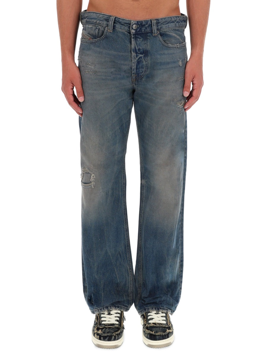 DIESEL Premium Denim Jeans for Men - FW25 Collection