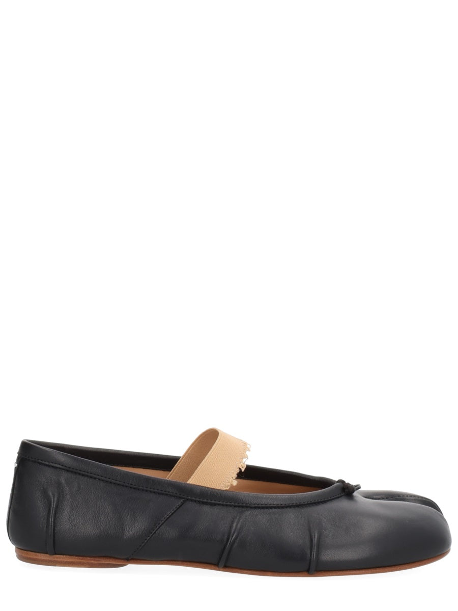 MAISON MARGIELA Elegant Leather Mini Flats for Women