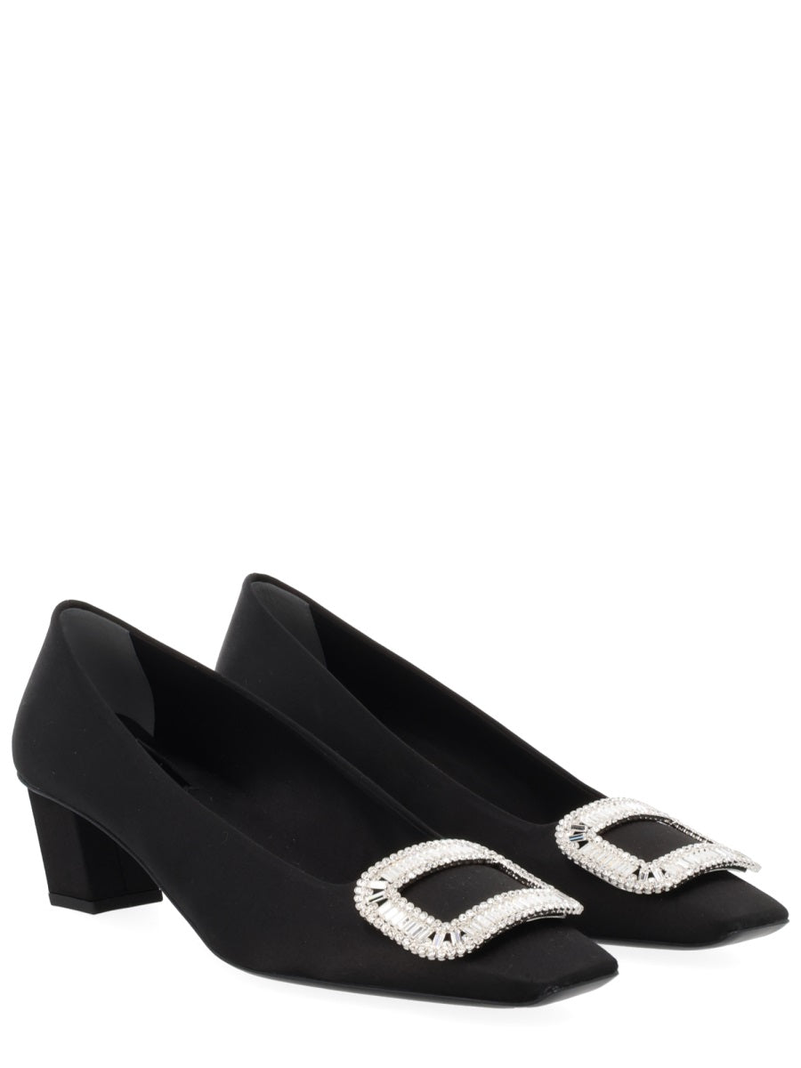 ROGER VIVIER Elegant Heels for the Modern Woman