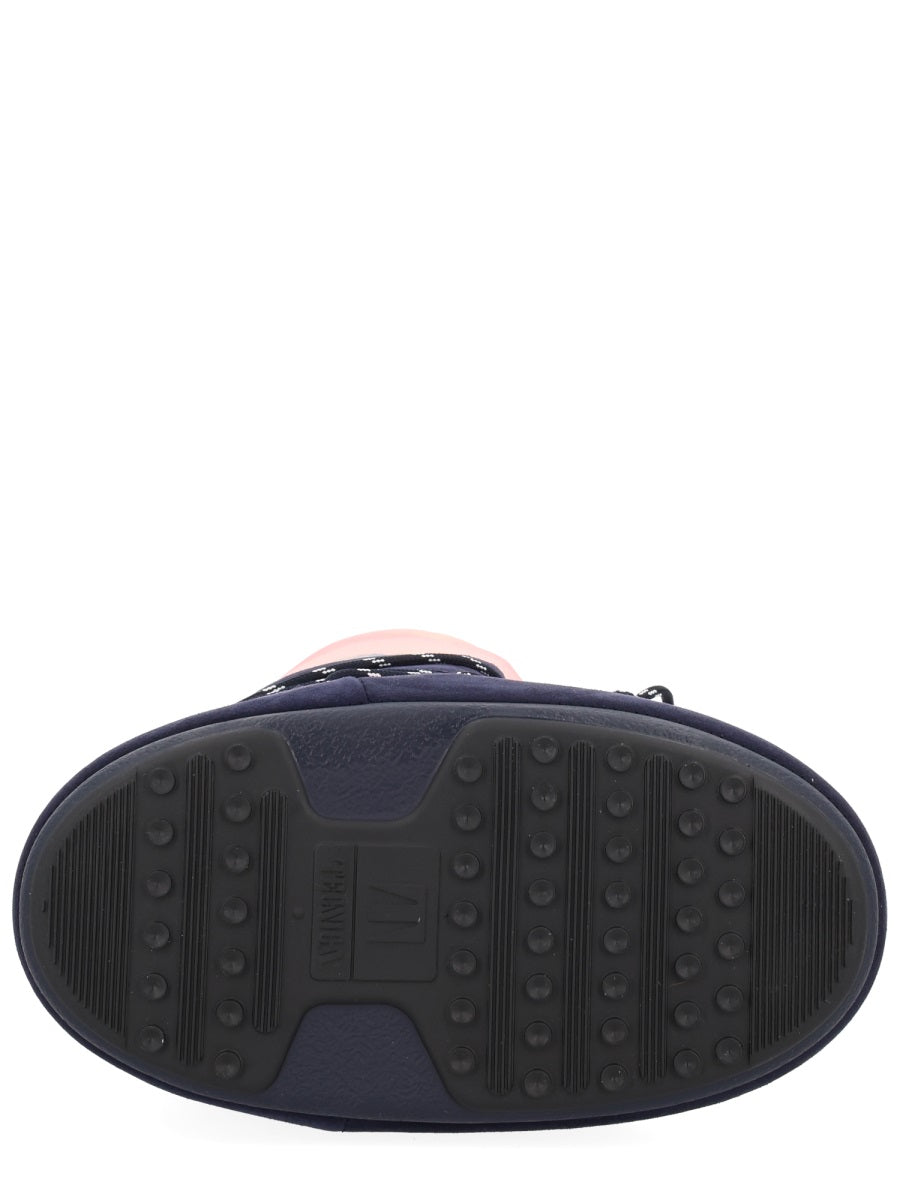 MOON BOOT PER GUEST IN RESIDENCE Mini Moon Boots for Guests in Residence