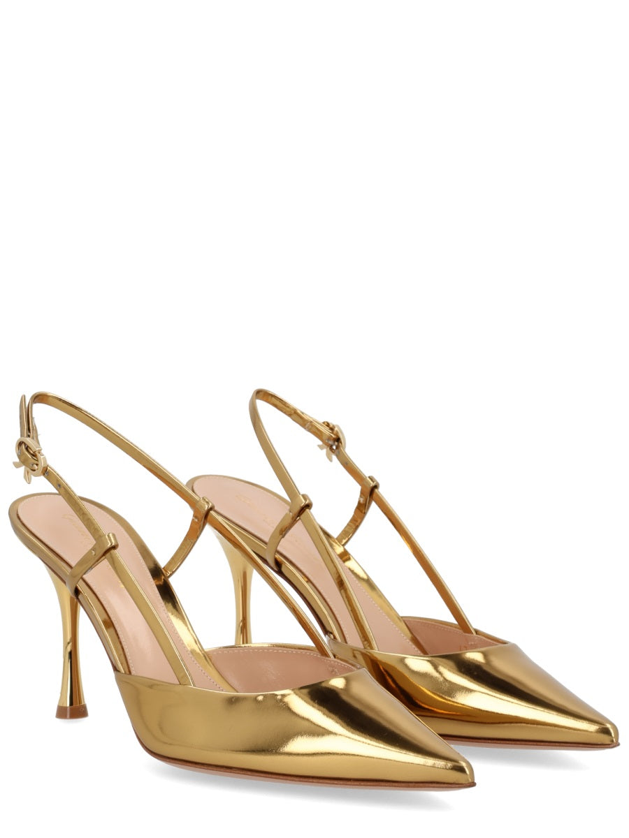 GIANVITO ROSSI Elegant Heels for the Modern Woman