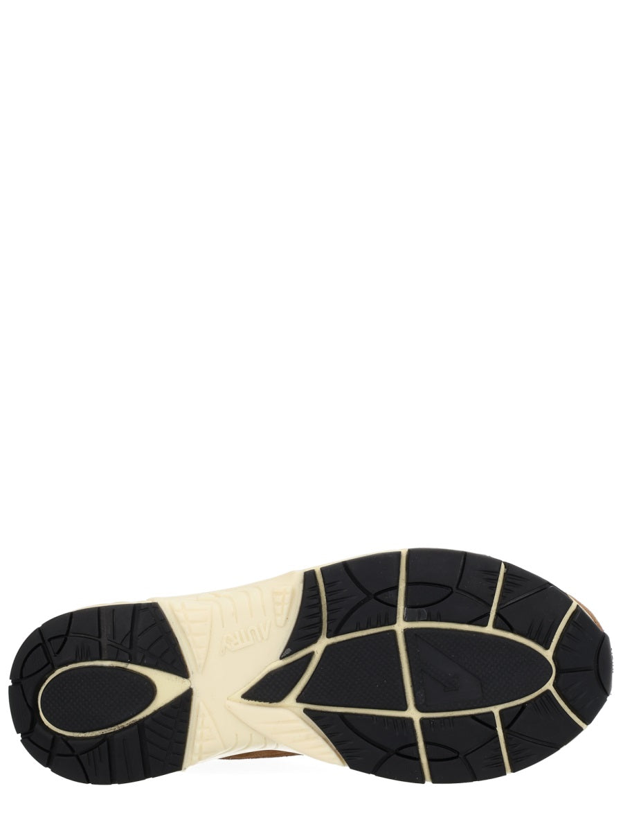 AUTRY Classic Leather Sneakers for Men