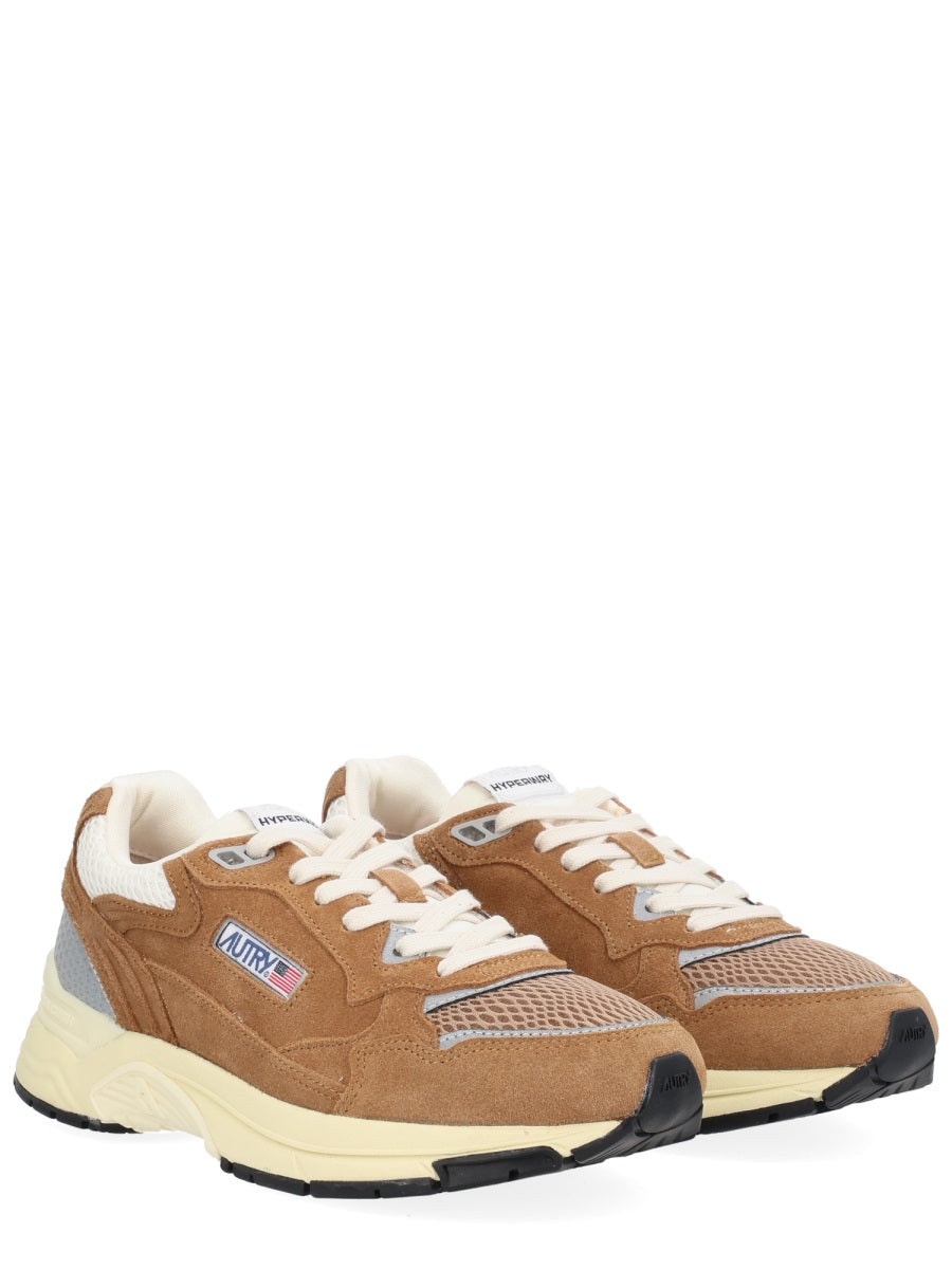 AUTRY Classic Leather Sneakers for Men
