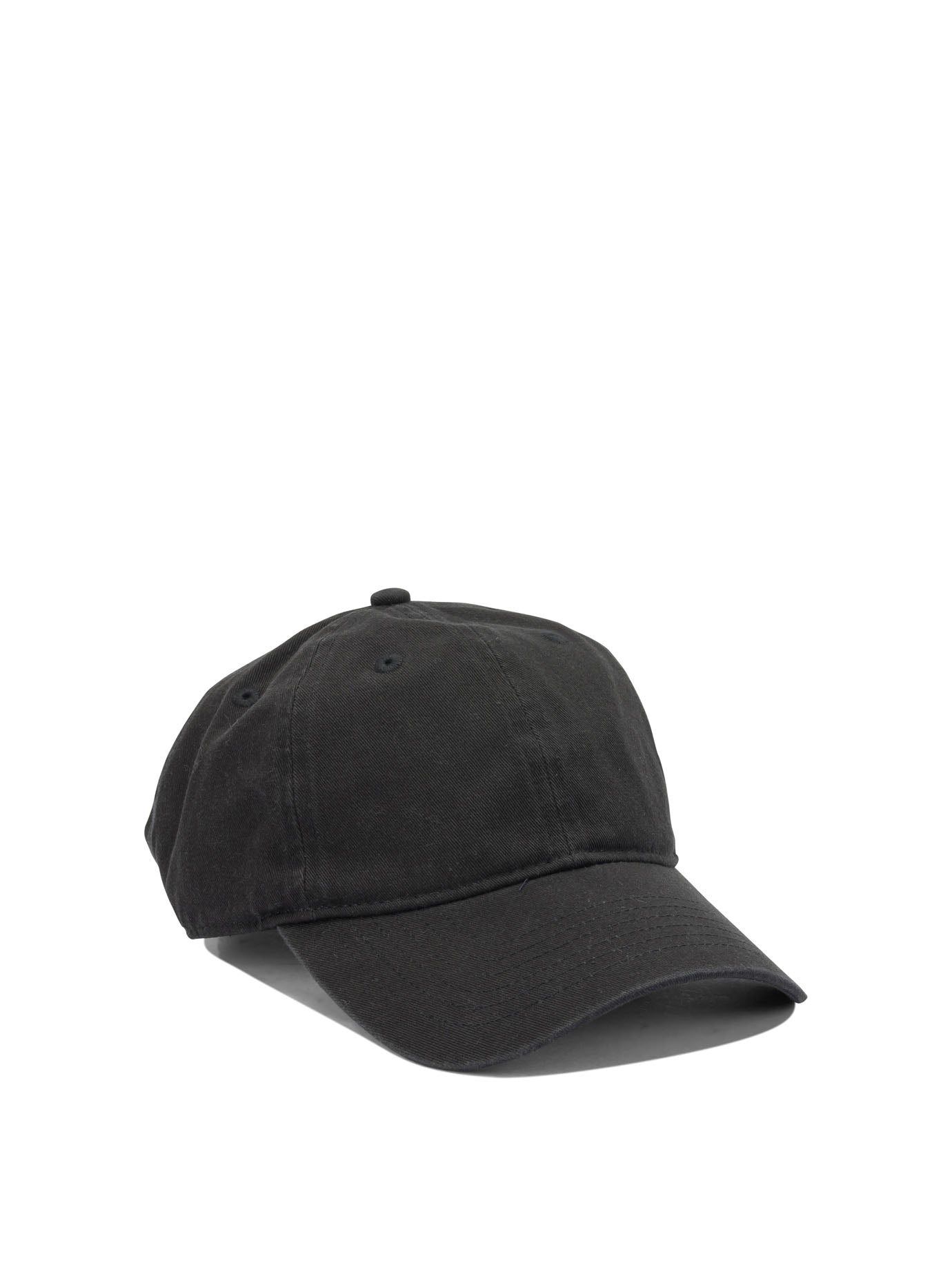 STUSSY Strapback Cap for Fall/Winter 2025