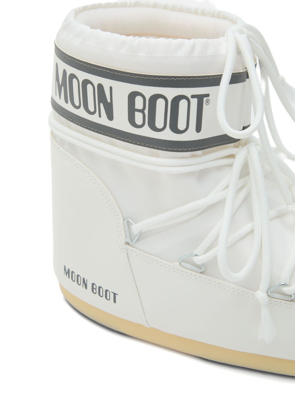 MOON BOOT Iconic Low Boots