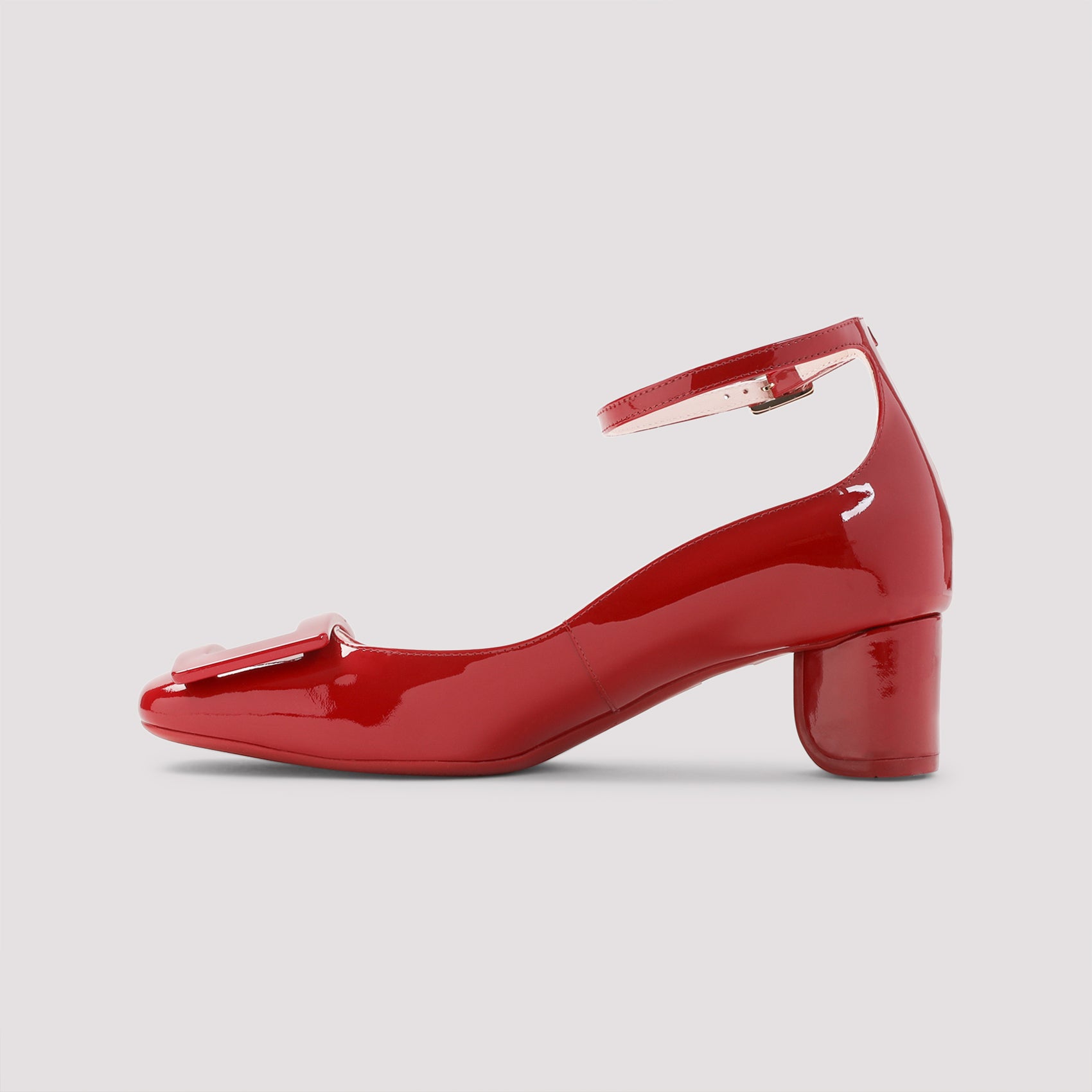 ROGER VIVIER Lacquered Ankle Strap Dec 45 Pumps
