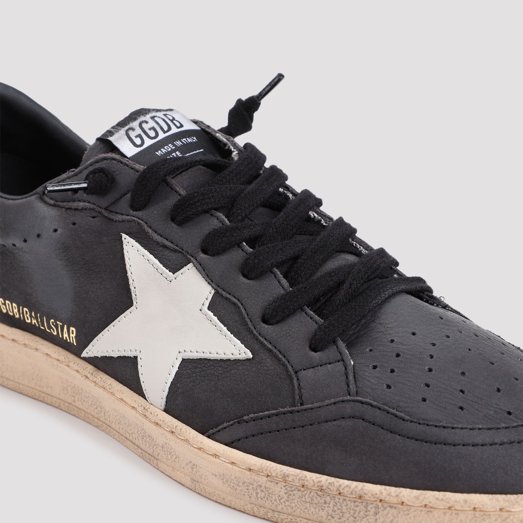 GOLDEN GOOSE Ball Star Sneaker - Men’s Fashion Footwear
