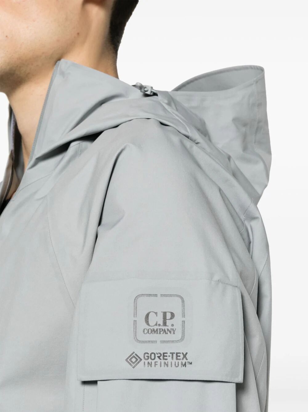 C.P.COMPANY Metropolis Series Waterproof Hooded Jacket