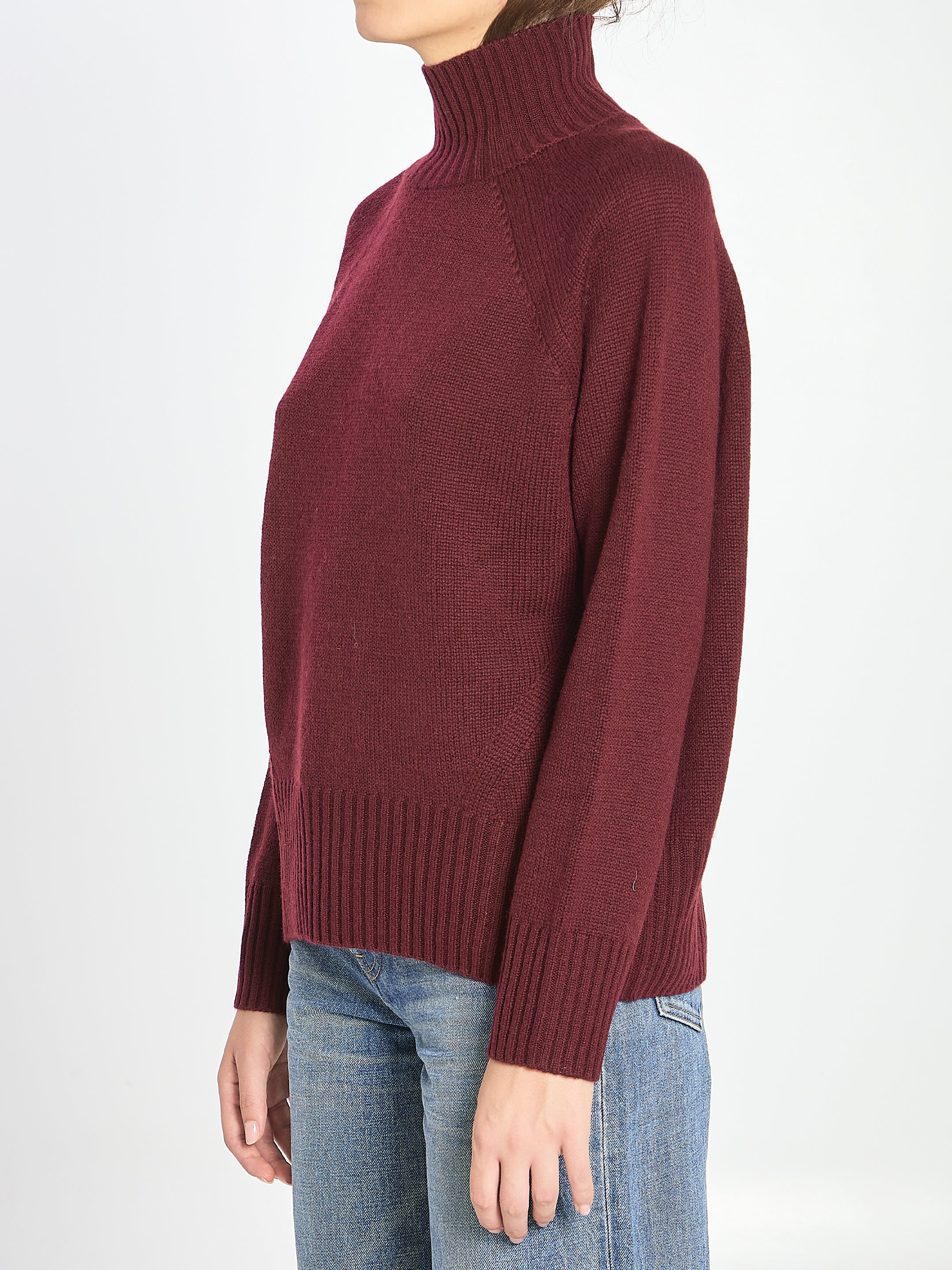 ALLUDE Cozy Turtleneck Sweater with Relaxed Fit - Size S