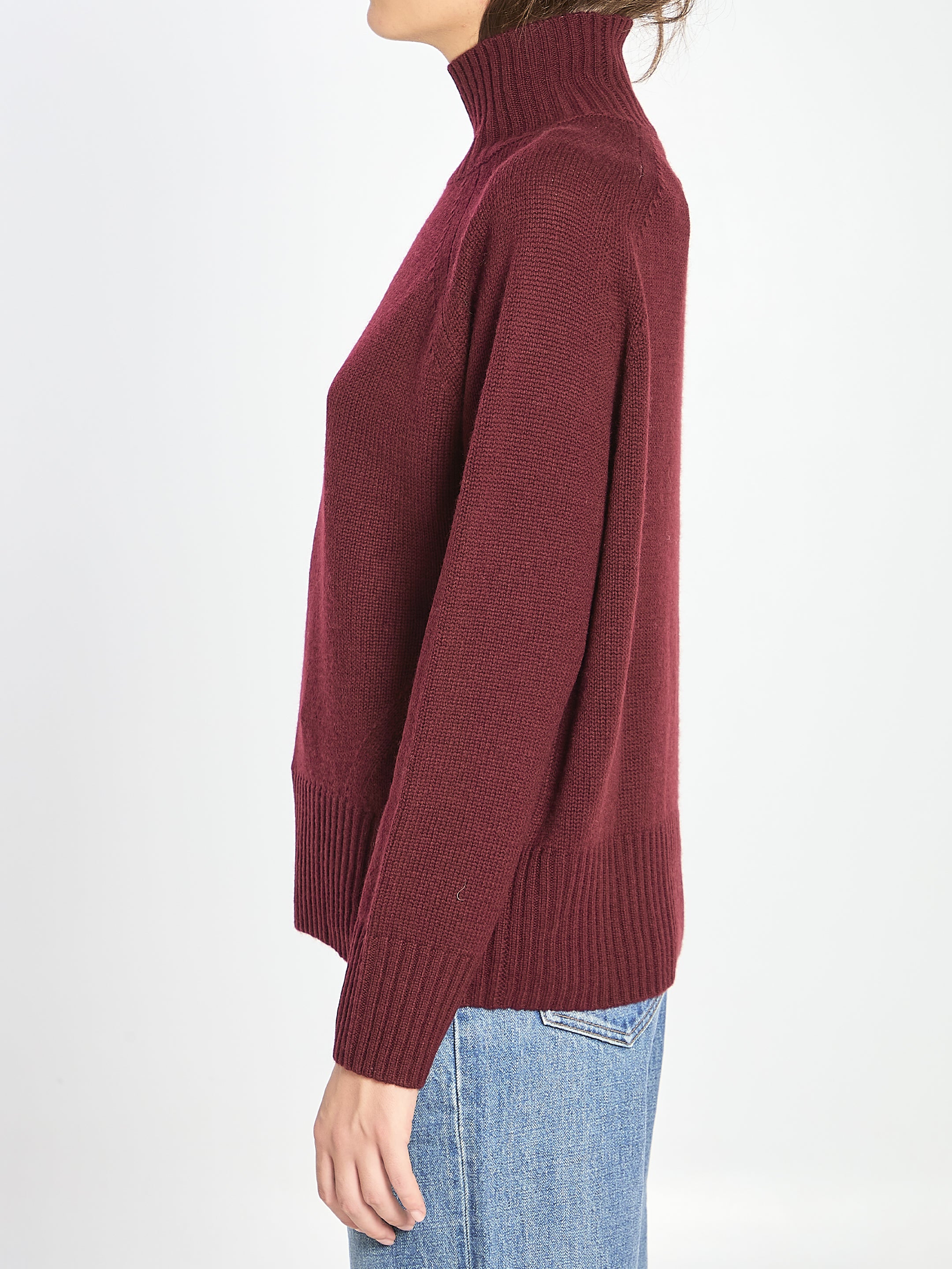 ALLUDE Cozy Turtleneck Sweater with Relaxed Fit - Size S