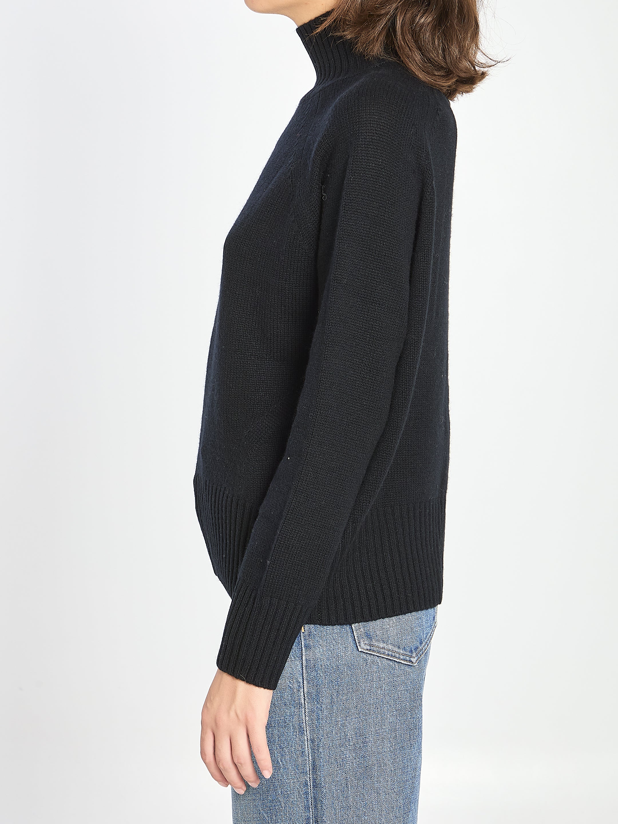 ALLUDE Relaxed Fit Turtleneck Sweater - Size S