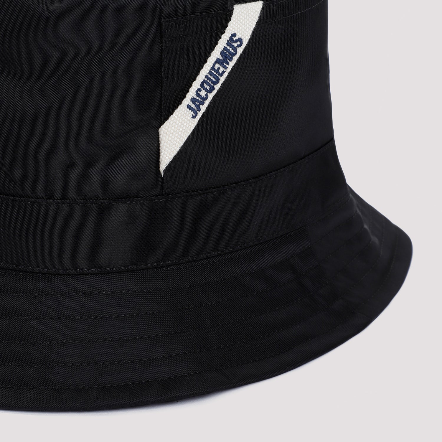 JACQUEMUS Oval Bucket Hat