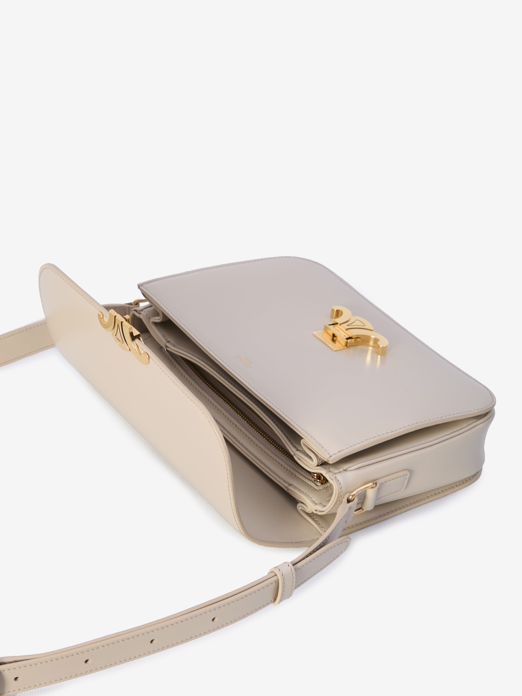 CELINE Classic Handbag in Shiny Calfskin