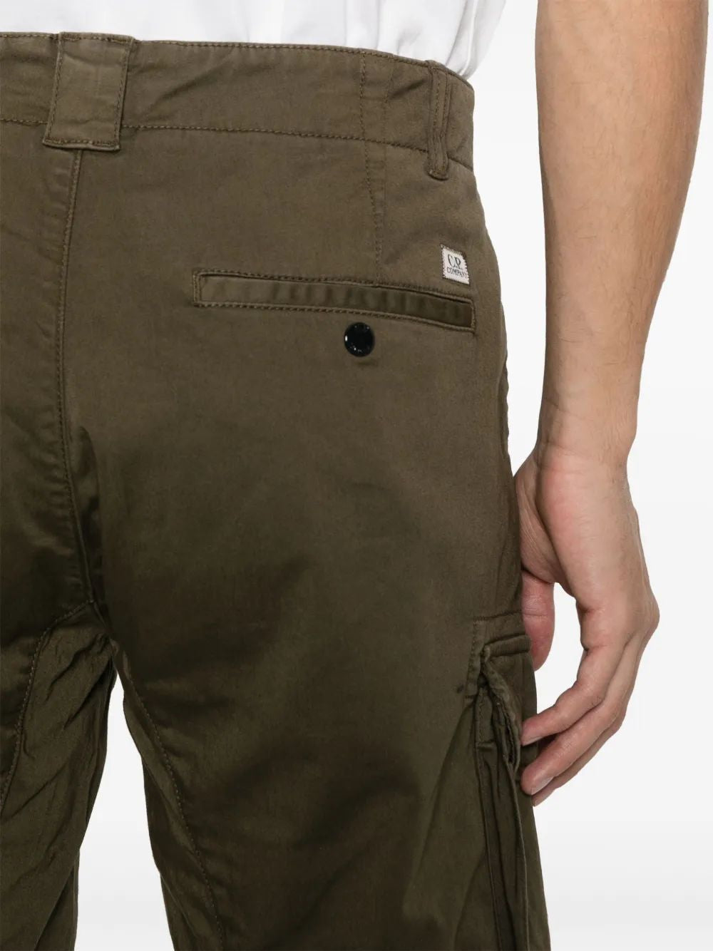 C.P.COMPANY Lens Detail Cargo Shorts for Men - Summer Style