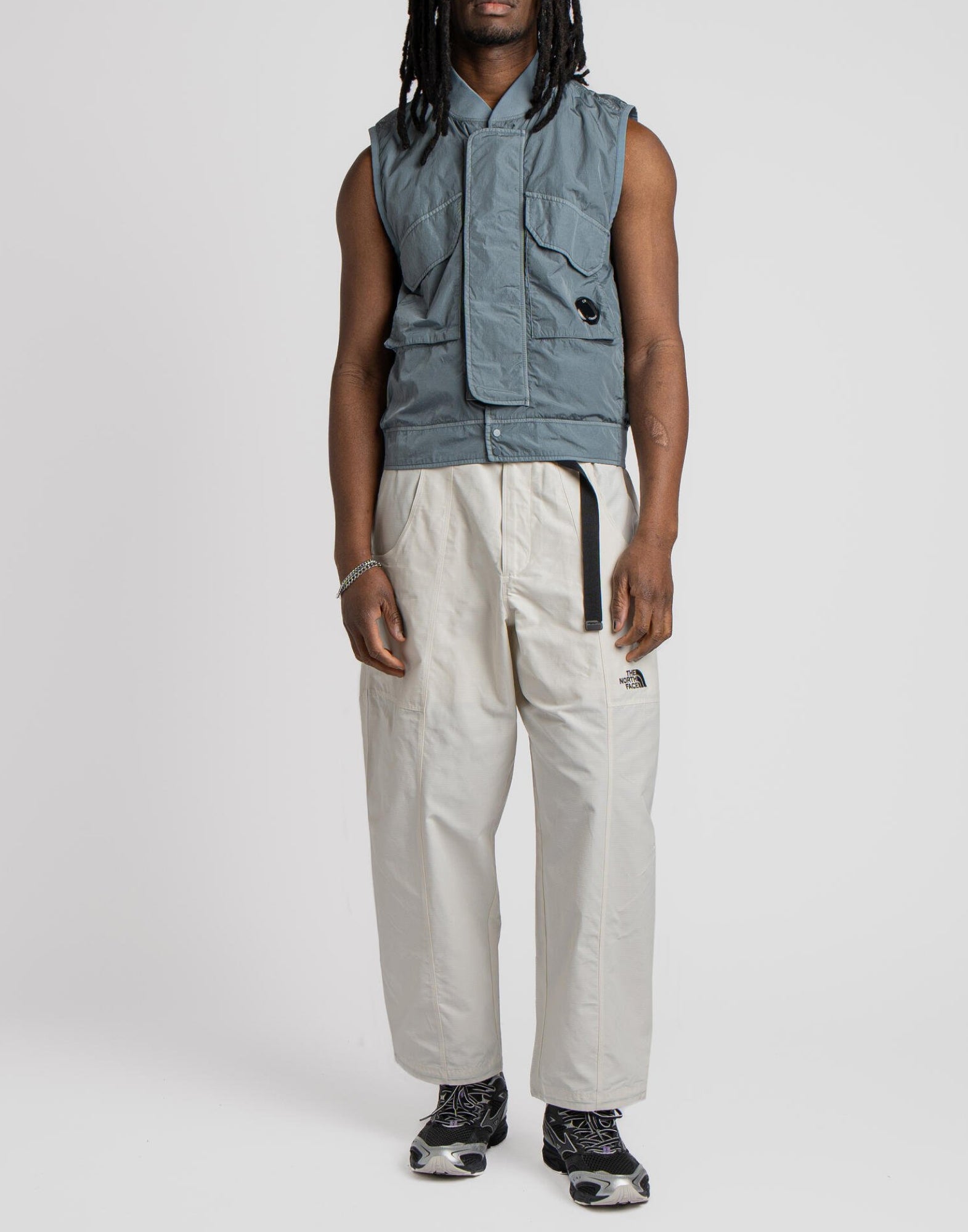 C.P.COMPANY Chrome R Lens Logo Vest Jacket for Men - FW25