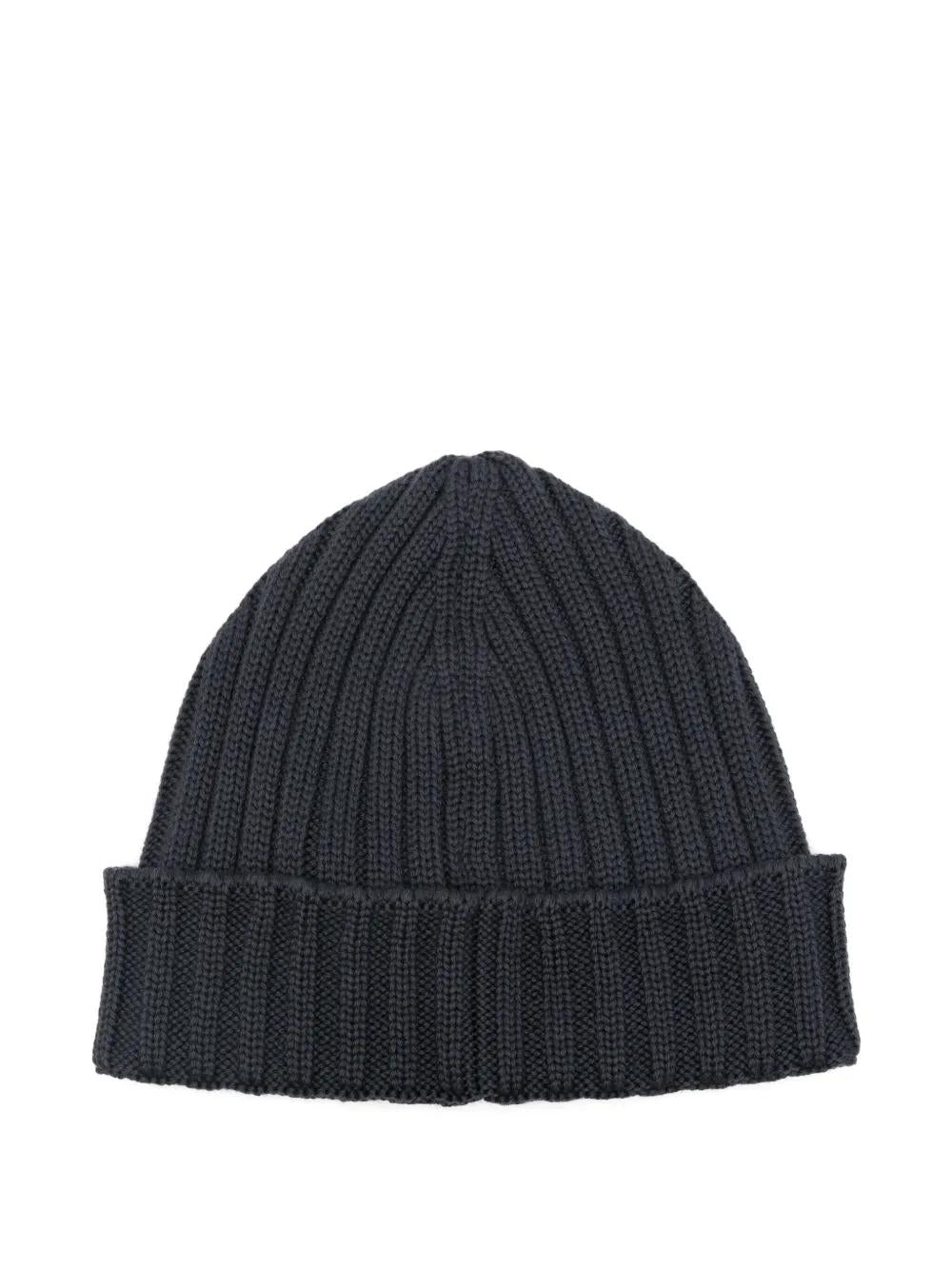 C.P.COMPANY Ribbed Knit Beanie with Logo Patch