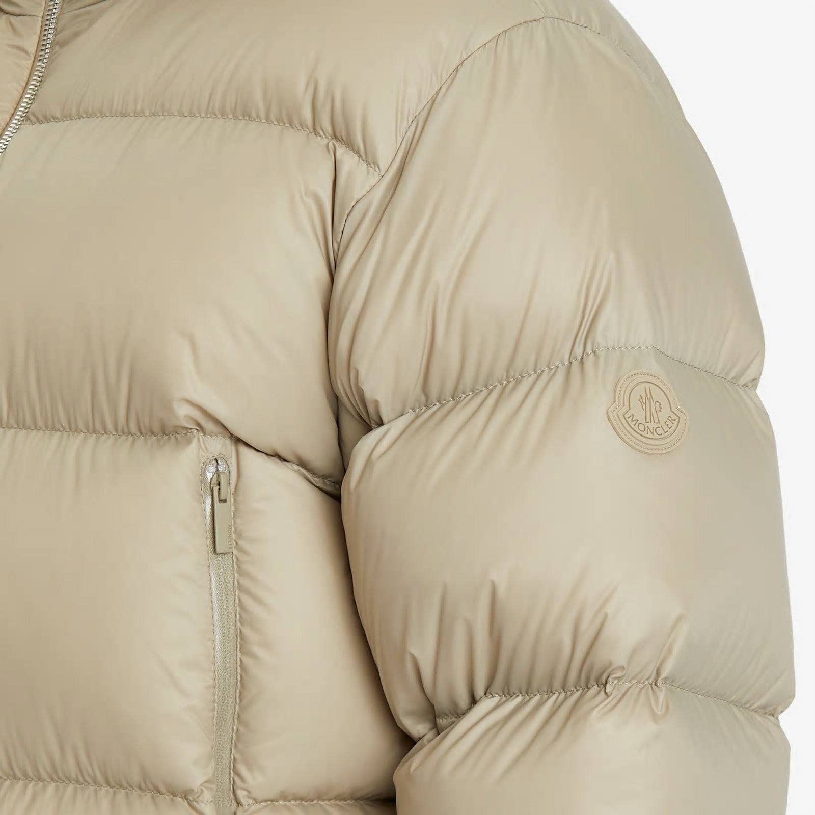 MONCLER Men's Ample Cut Jacket - Model Tarn