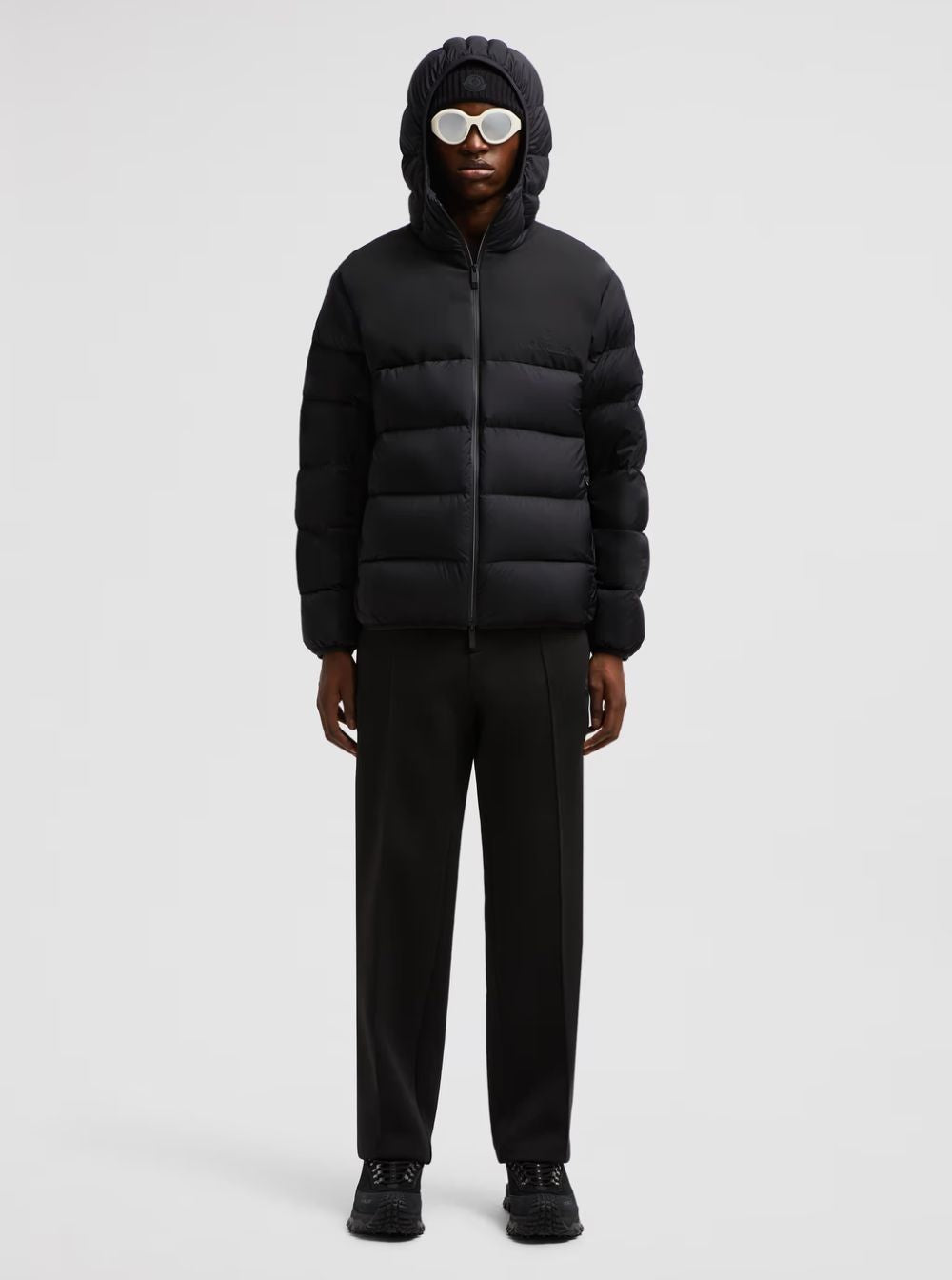 MONCLER Men's Nylon Veumont Down Jacket