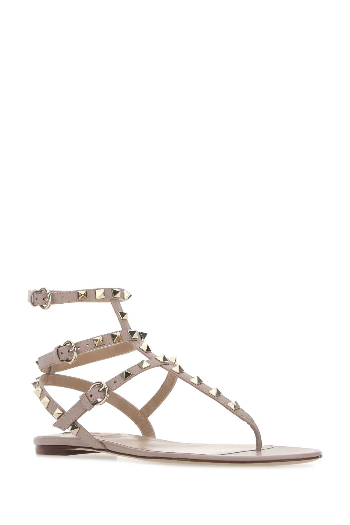 VALENTINO GARAVANI Antiqued Leather Rockstud Thong Sandals for Women