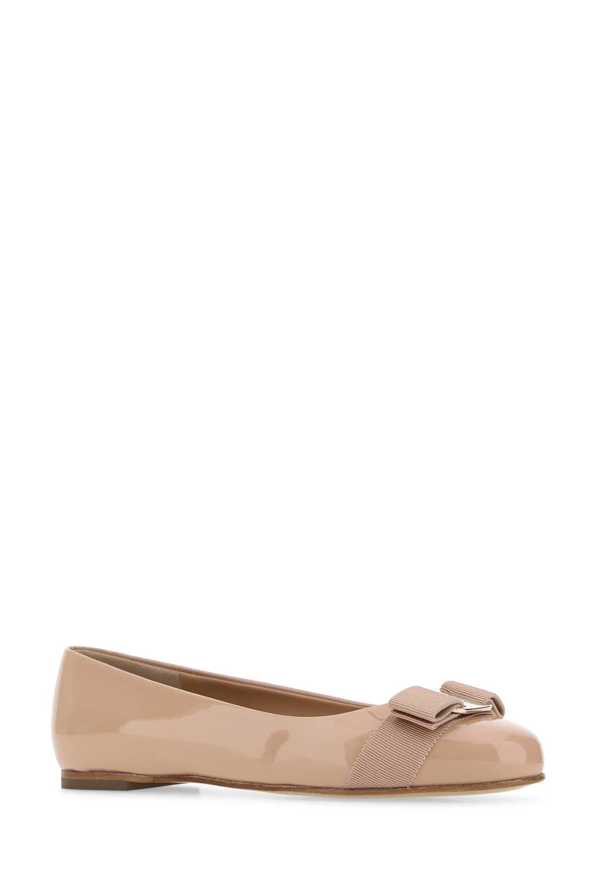 Ferragamo Elegant Ballerina Flats for Women