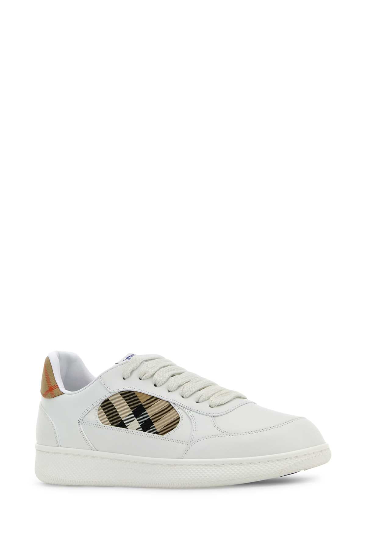 BURBERRY Premium Leather Lace-Up Sneakers for Men - Modern Design