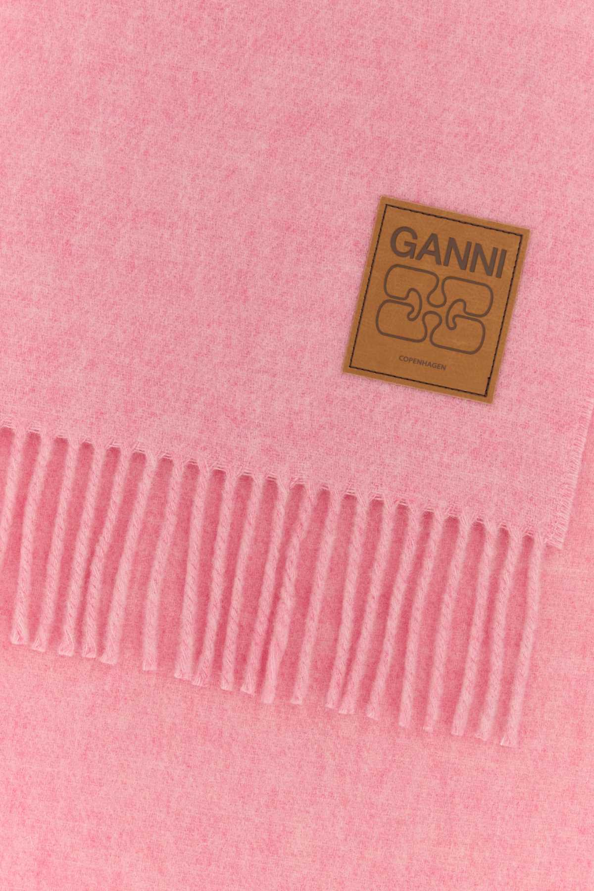 GANNI Wool Scarf - 200 cm x 30 cm