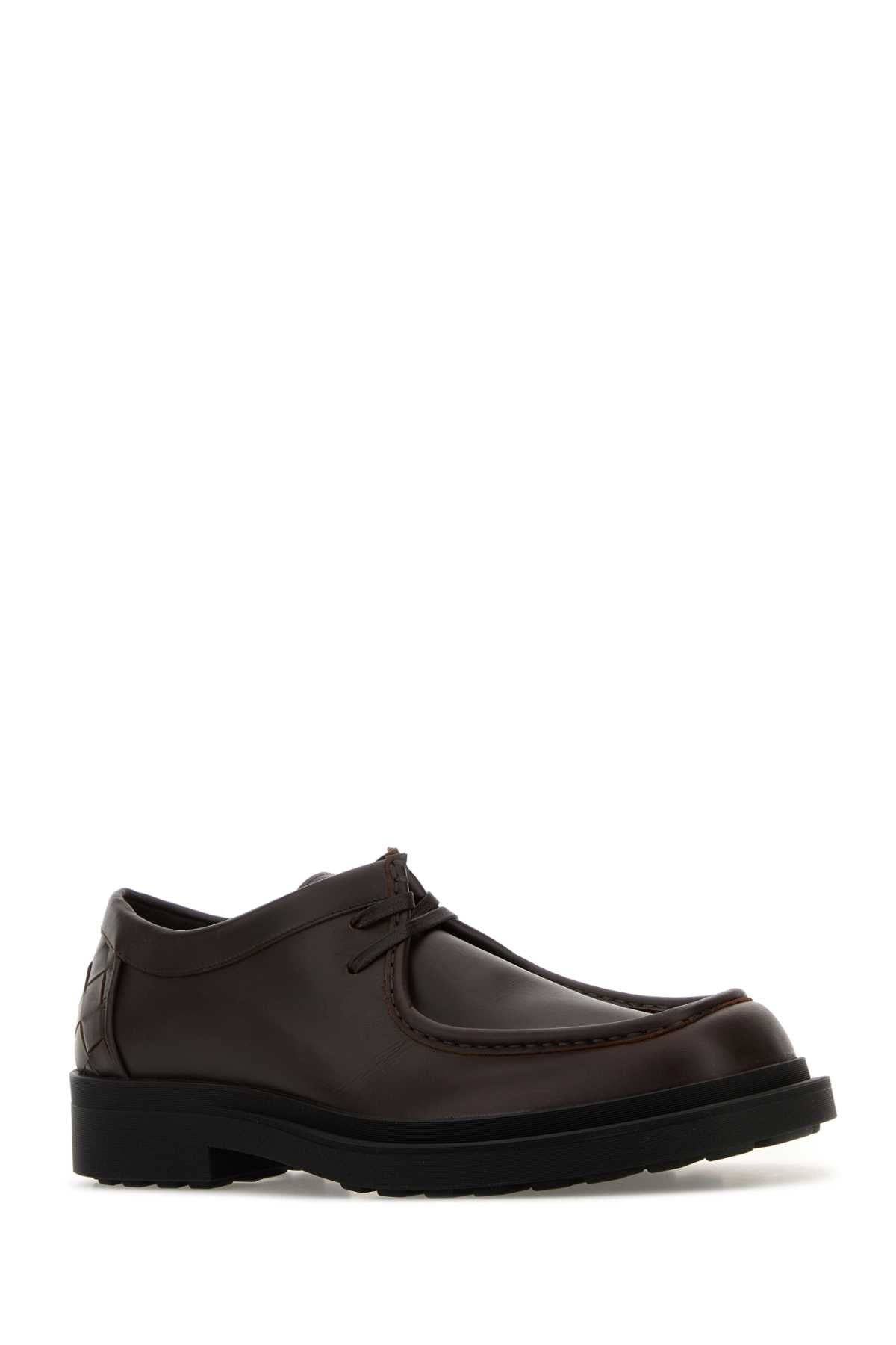 BOTTEGA VENETA Elegant Lace-Up Shoes for the Modern Man