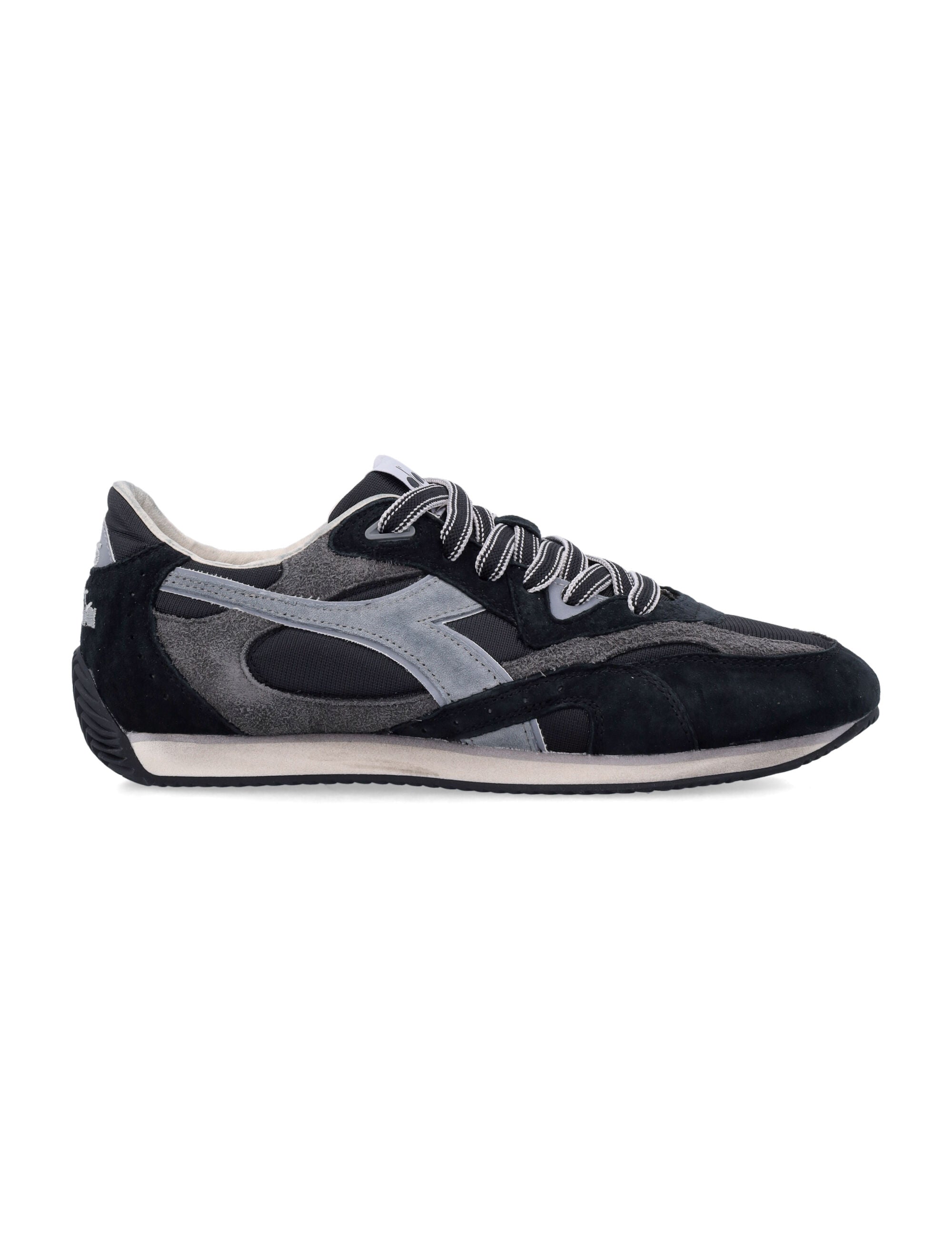 DIADORA Heritage Equipe Revenge Used Sneaker