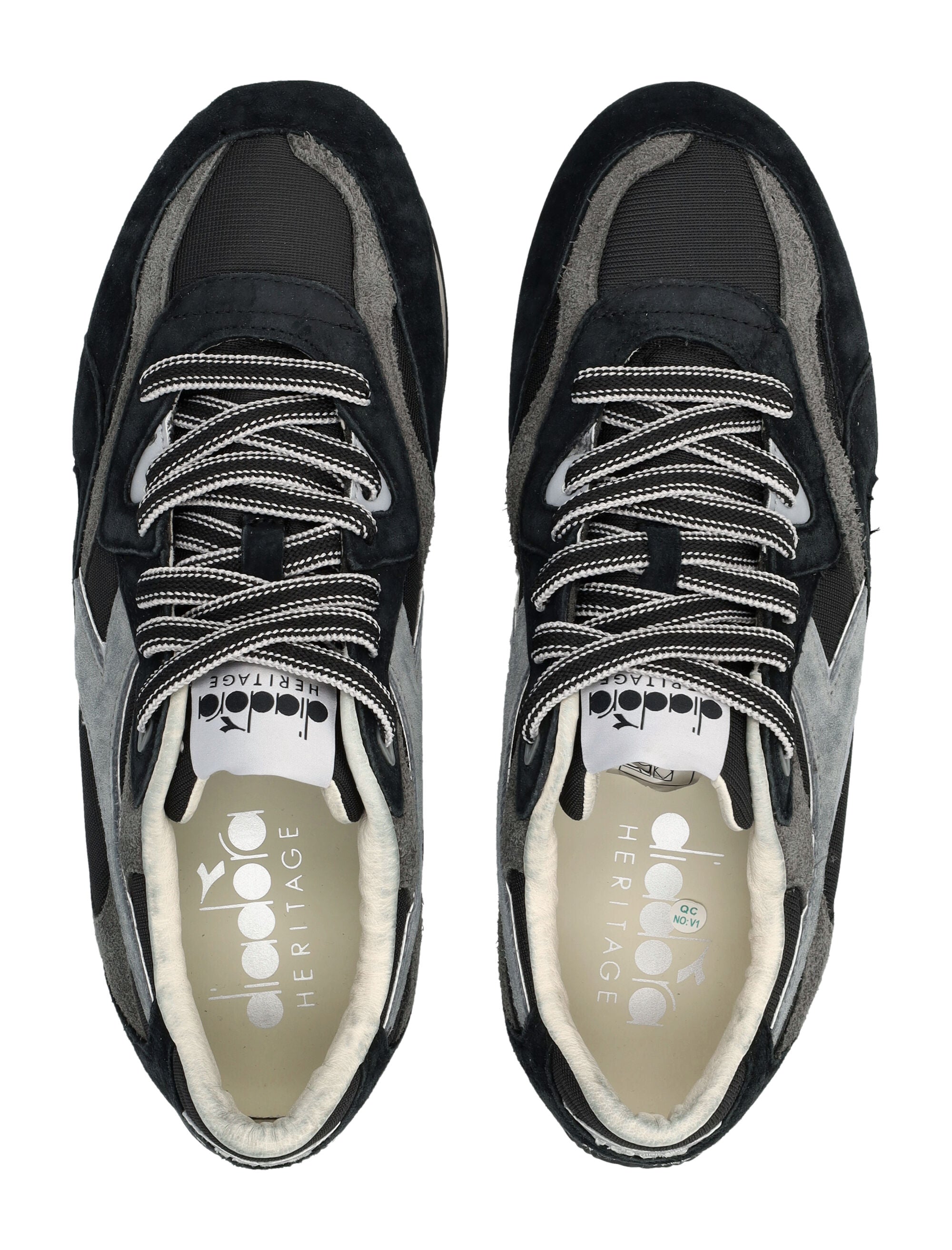 DIADORA Heritage Equipe Revenge Used Sneaker