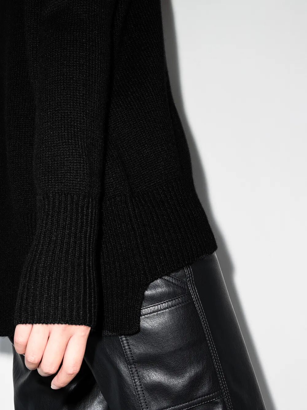 LISA YANG Heidi Turtleneck Sweater - Women's