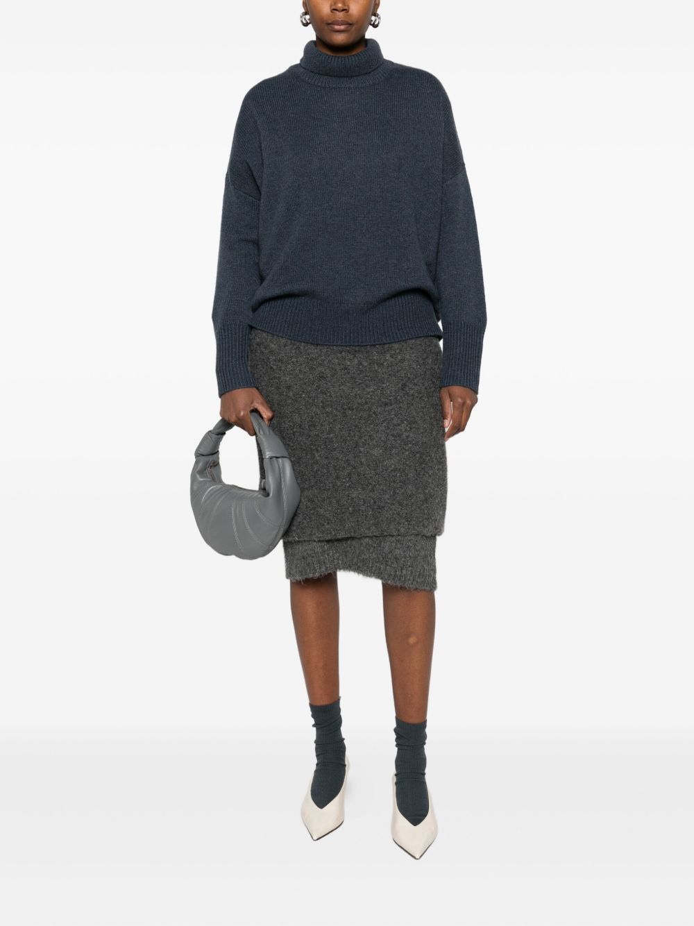 LISA YANG Heidi Cashmere Turtleneck Sweater