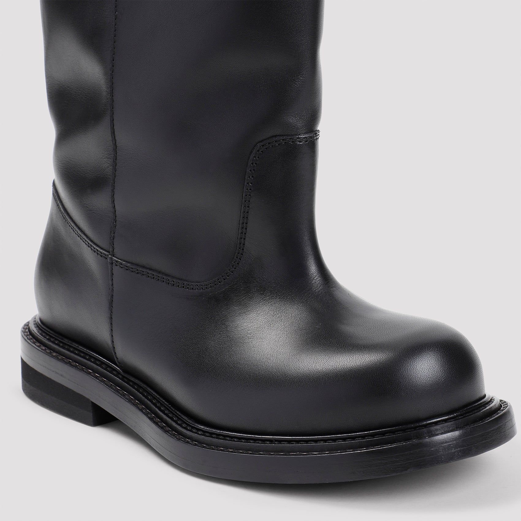 MOSCHINO Stylish Men's Leather Boots with 2.5cm Heel Height