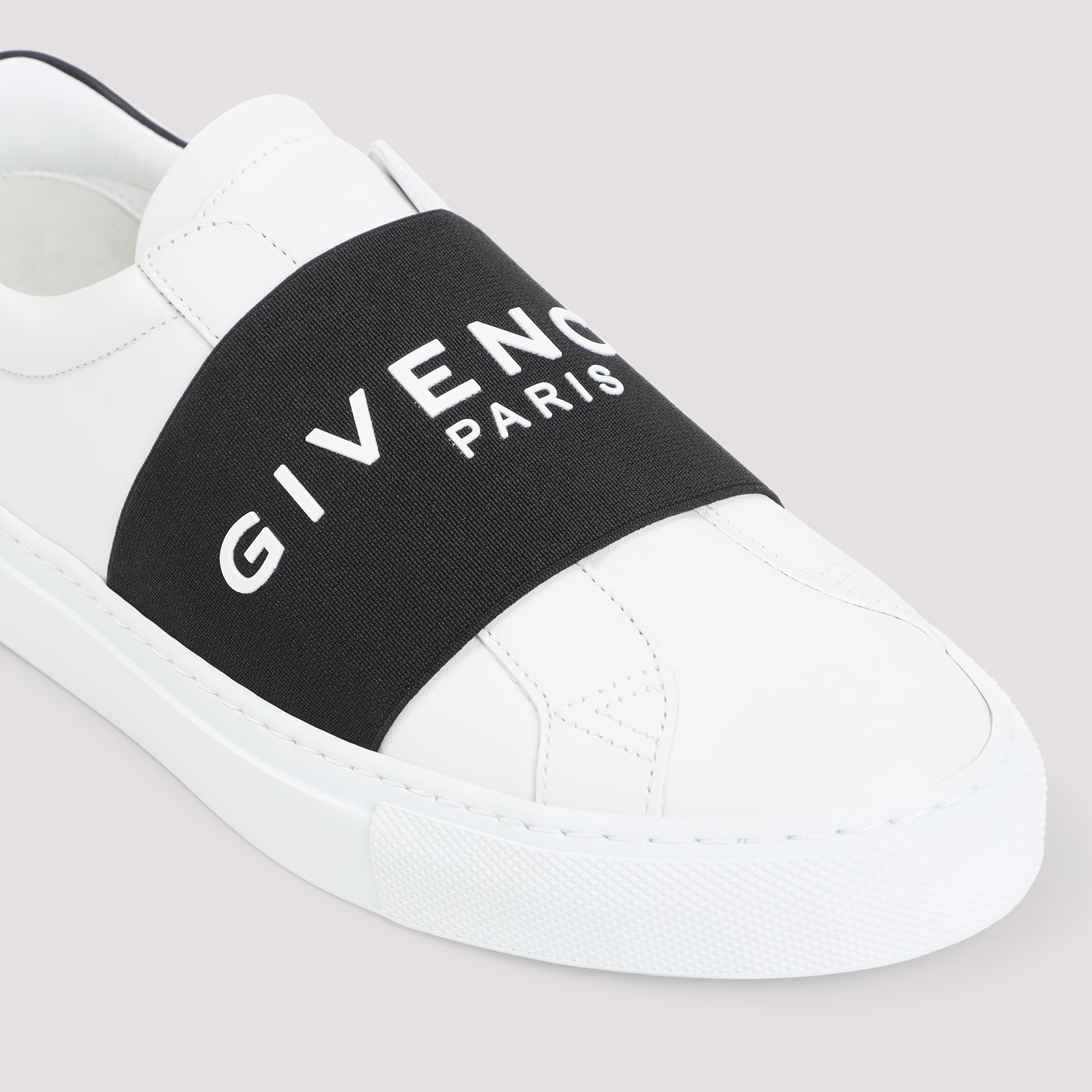 GIVENCHY Men's Leather Sneaker