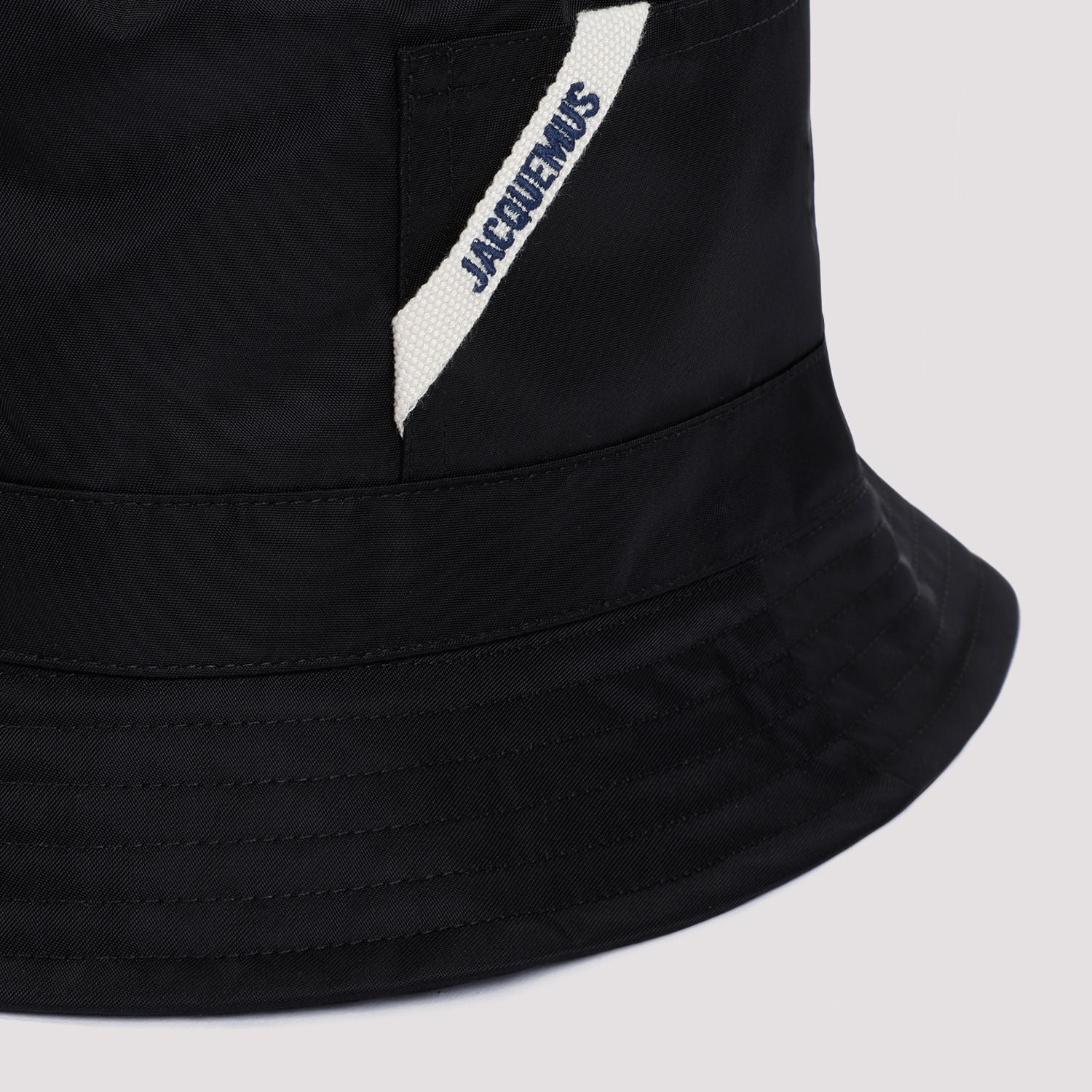 JACQUEMUS Oval Mini Bucket Hat