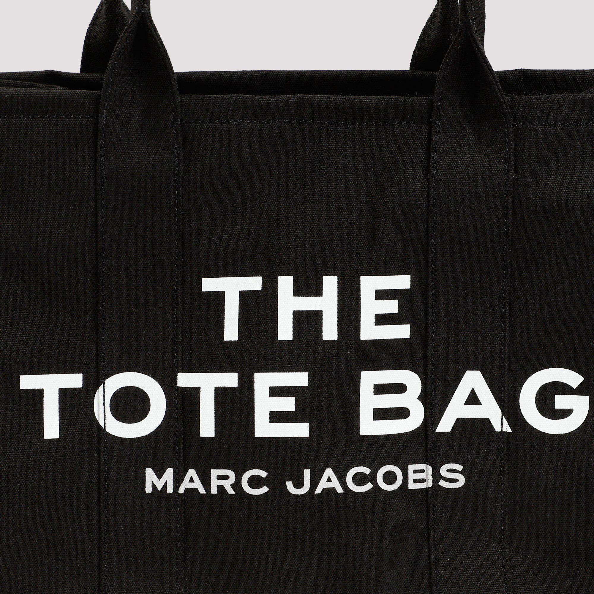 MARC JACOBS The Large Tote Handbag