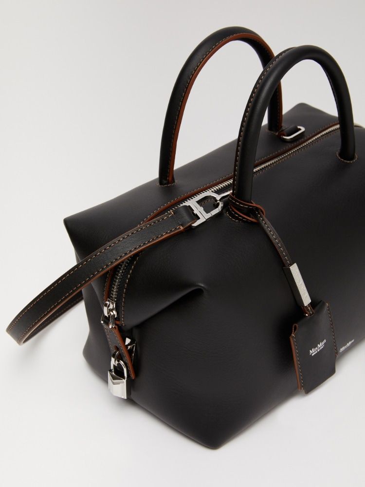 MAX MARA Elegant Holdall Handbag for Women