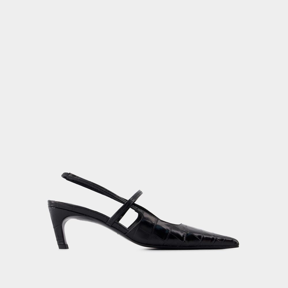 TOTEME The Sharp Slingback Pumps