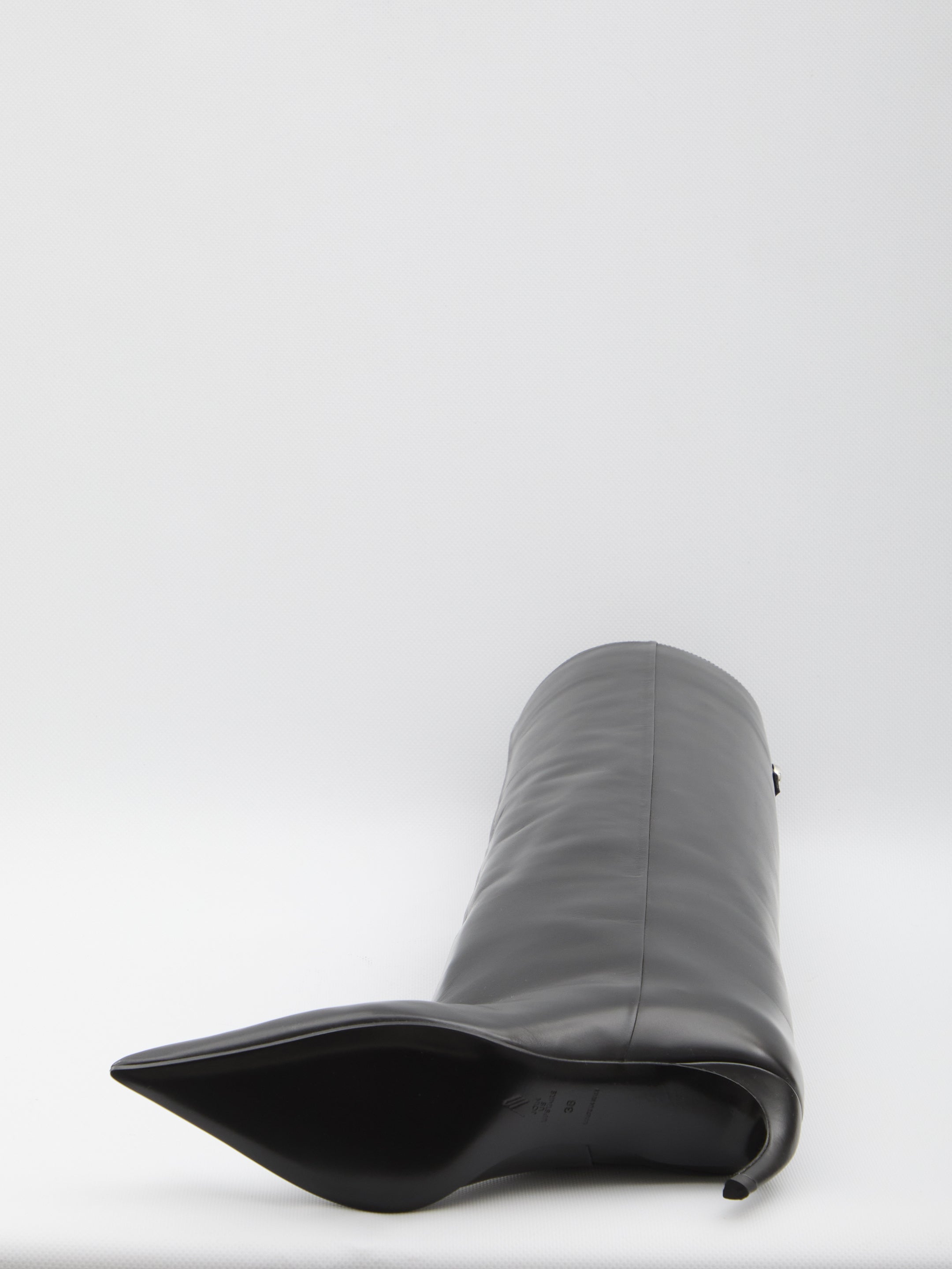 THE ATTICO Pointed Design Boots with Curved Heel - 6.5 cm Heels