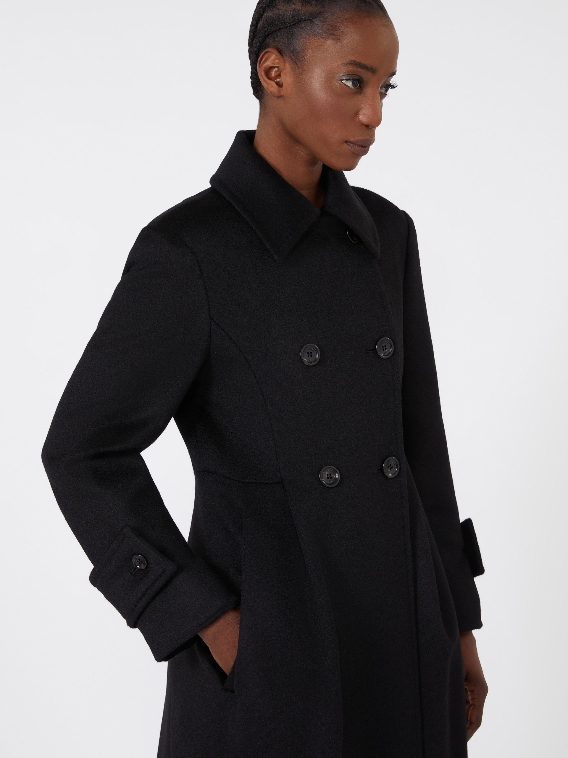 MAX MARA Elegant Women's Outerwear for Fall 2025