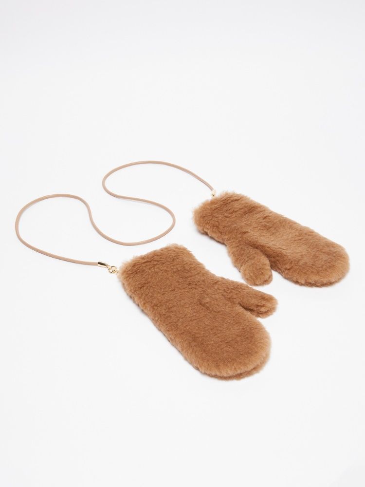 MAX MARA Luxurious Camel Wool and Silk Gloves for Women