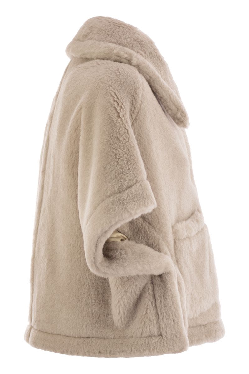 MAX MARA Teddy Cape in Alpaca and Wool with Short Kimono Sleeves