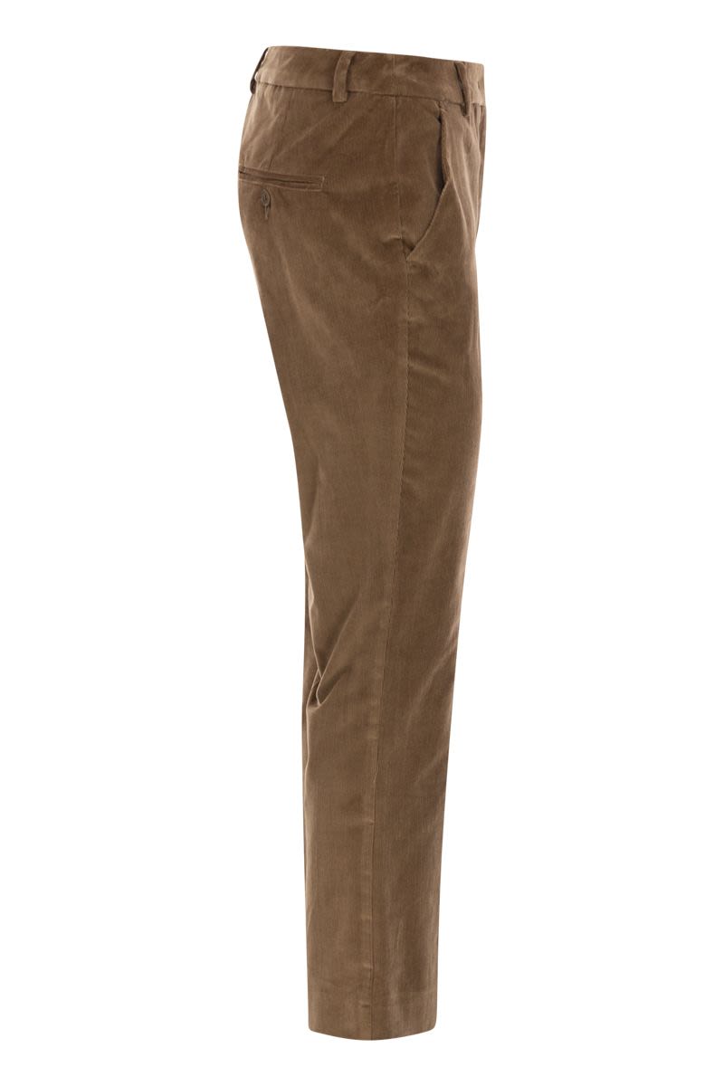 WEEKEND MAX MARA Cigarette Velvet Trousers with Ankle Length Design