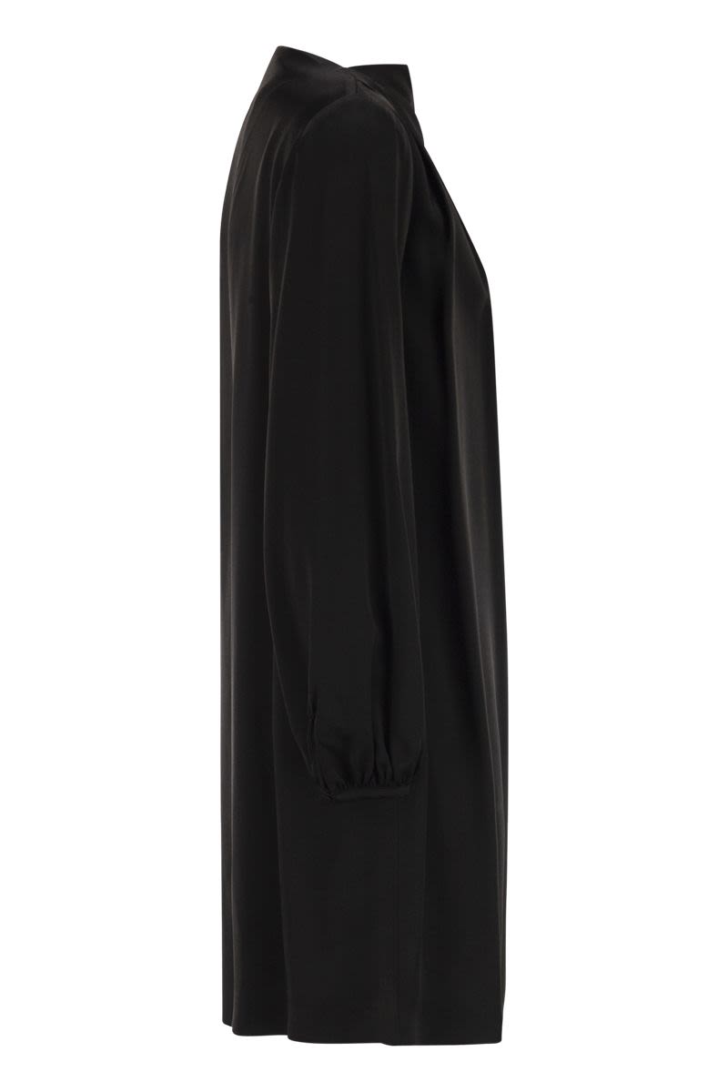 WEEKEND MAX MARA Elegant Mini Dress with Asymmetrical Draped Neckline