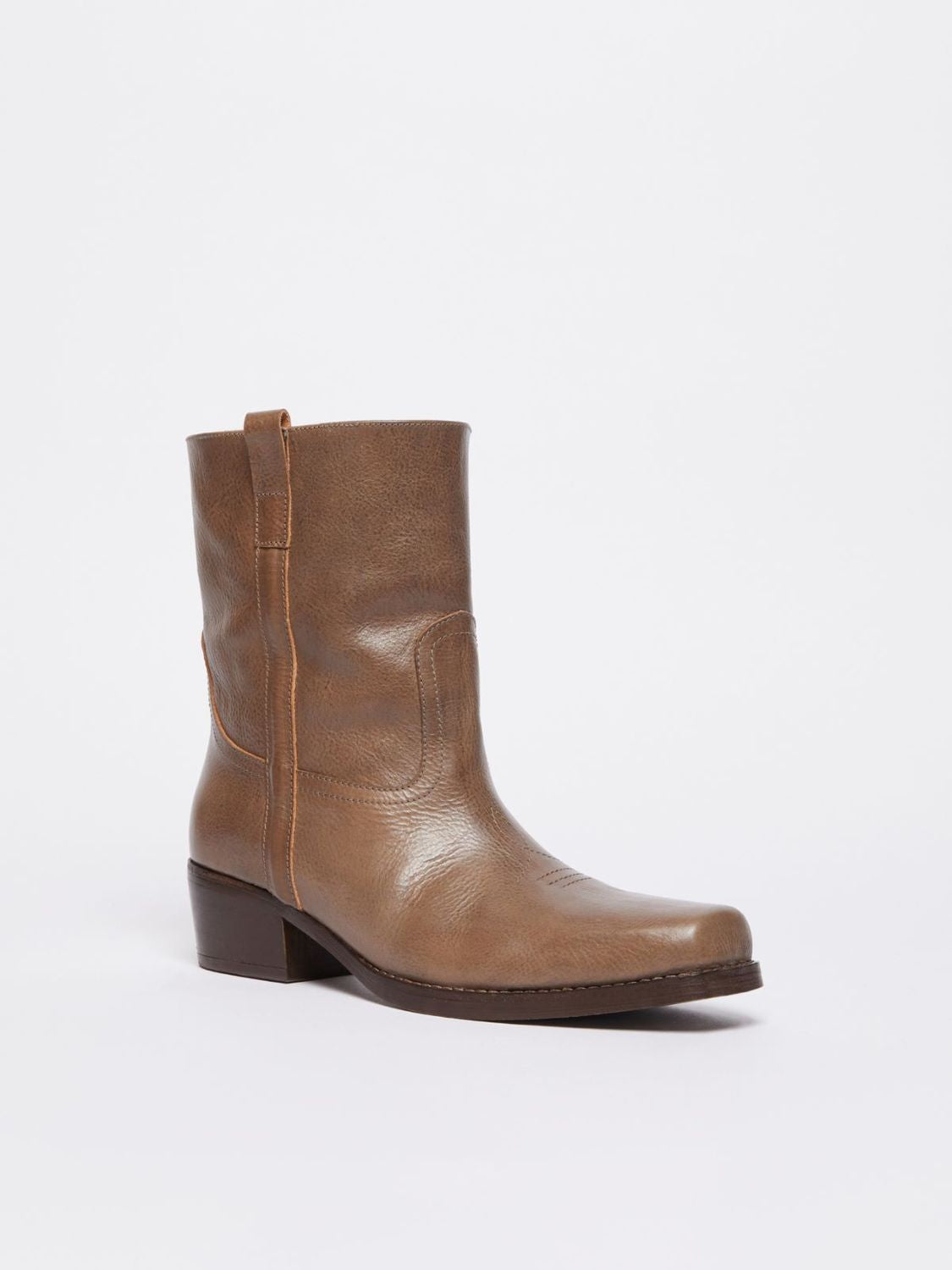 WEEKEND MAX MARA Weekend Ranch Boots