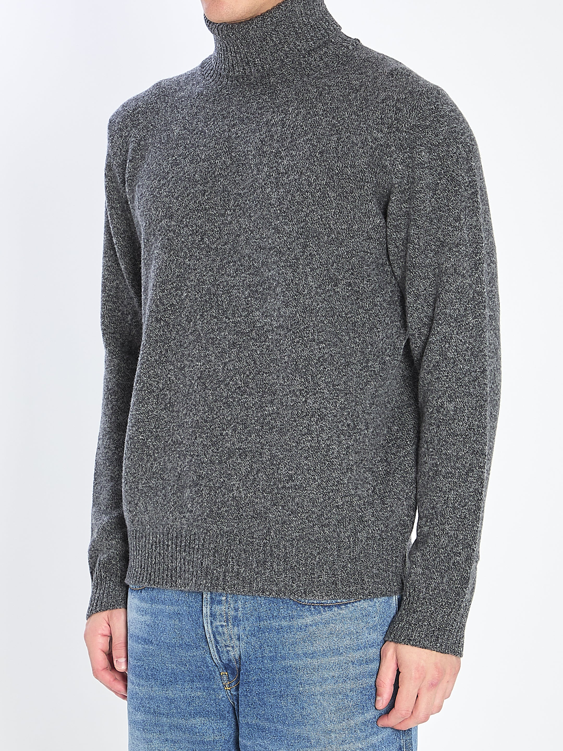 ROBERTO COLLINA Men's Superfine Merino Wool and Cashmere Turtleneck Sweater - Size 50