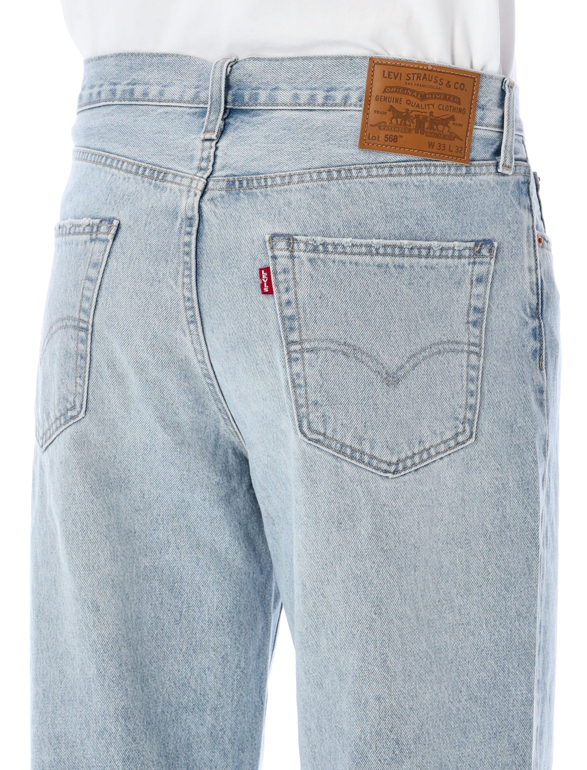 LEVI'S Men's Stay Loose Jeans with Straight and Tapered Leg - Size 33