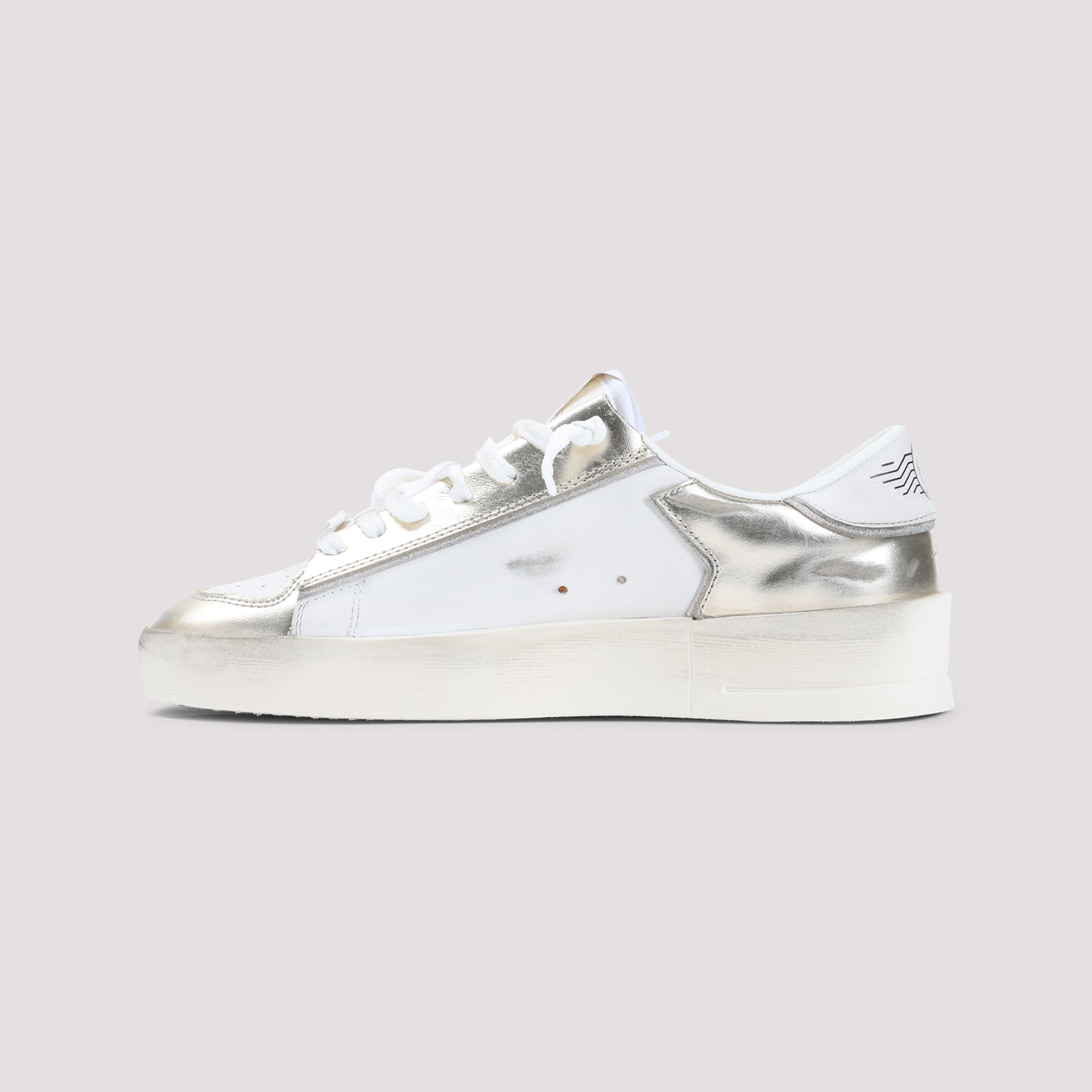 GOLDEN GOOSE Stardan Minimalist Sneaker