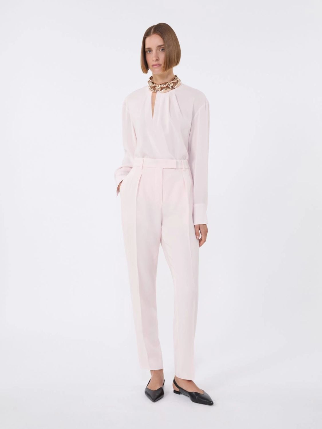 MAX MARA STUDIO Elegant Mini Trousers for Women - SS26 Collection