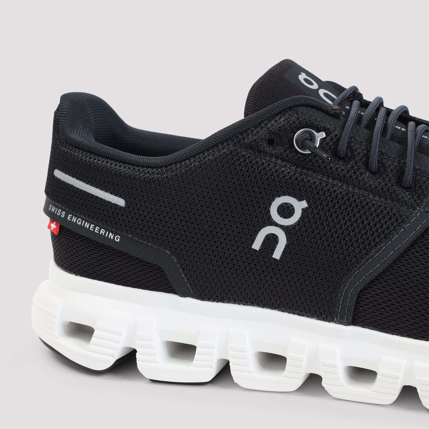 ON Cloud 6 Sneaker for Men