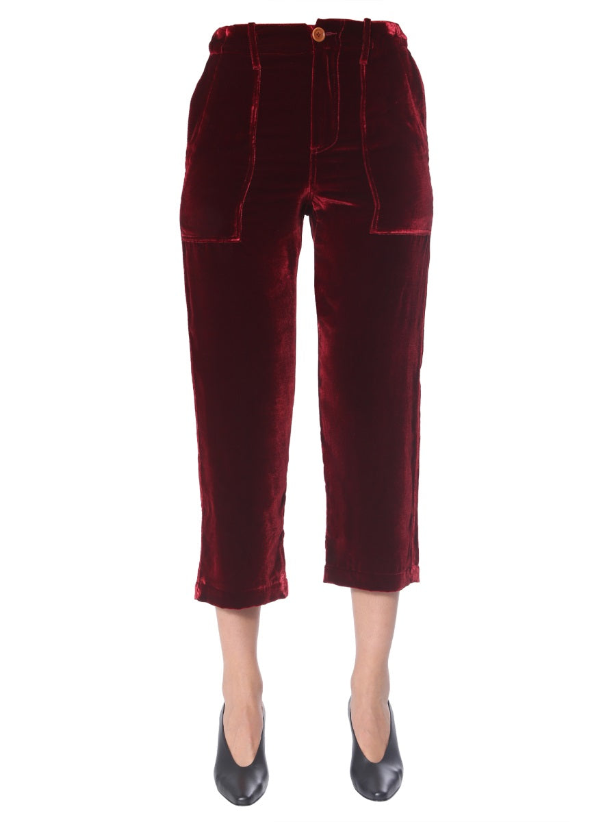 JEJIA Cropped Trousers with Front Zip and Button Closure
